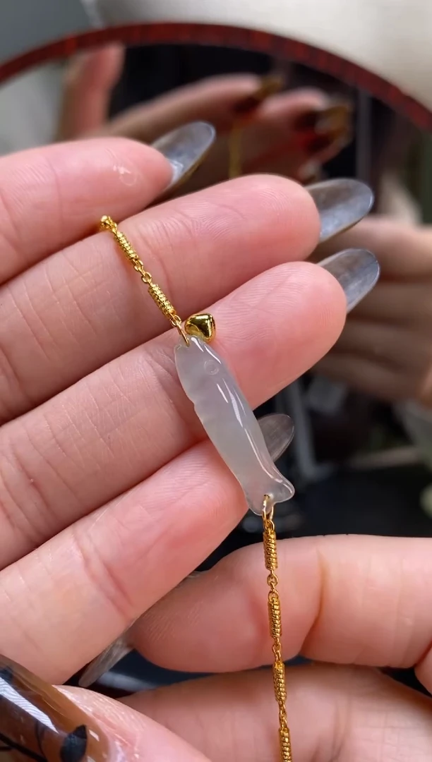 颈饰银S925镶嵌翡翠?***士19643