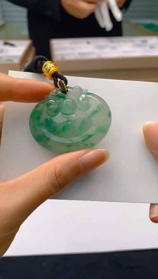 【闪购商品】石英质玉颈饰未镶嵌冰美人非洲翠154