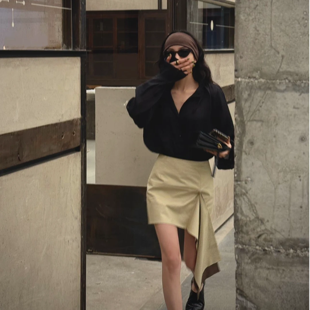 黑色衬衫女高级夏季2025新款法式设计感小众通勤长袖衬衣别致上衣