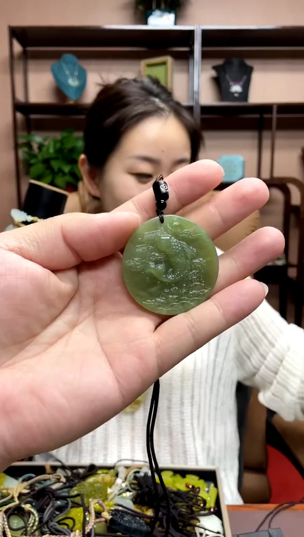 【闪购商品】岫玉吊坠未镶嵌·