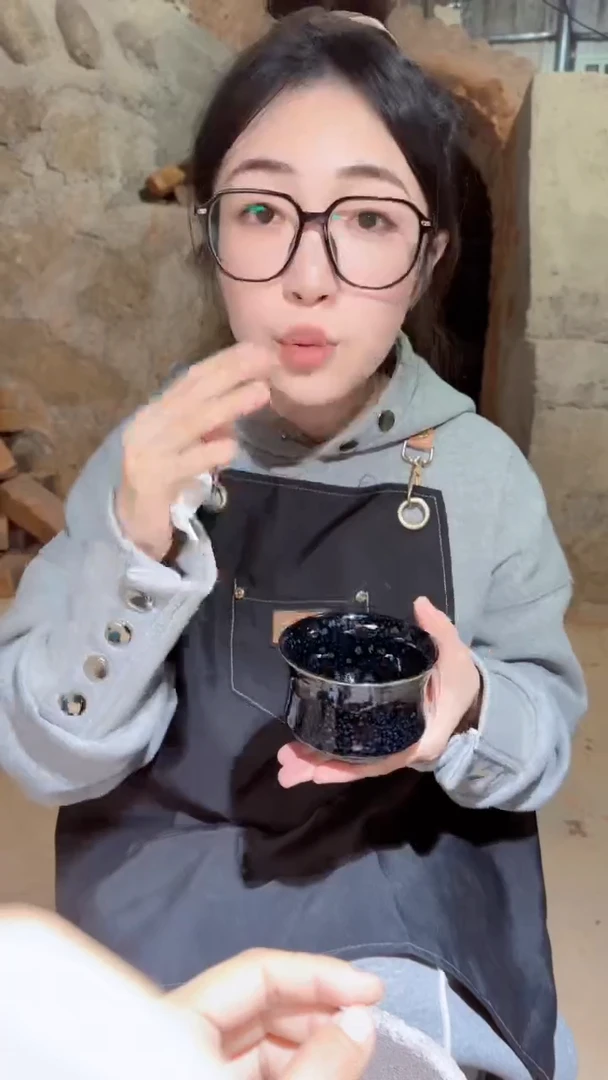 【闪购商品】茶盏碎银子缔造者-叶优萍3