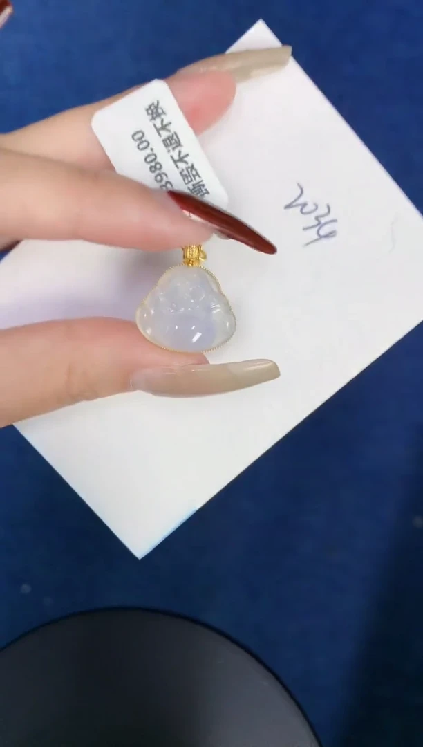 【闪购商品】翡翠颈饰18K金镶嵌00000000000
