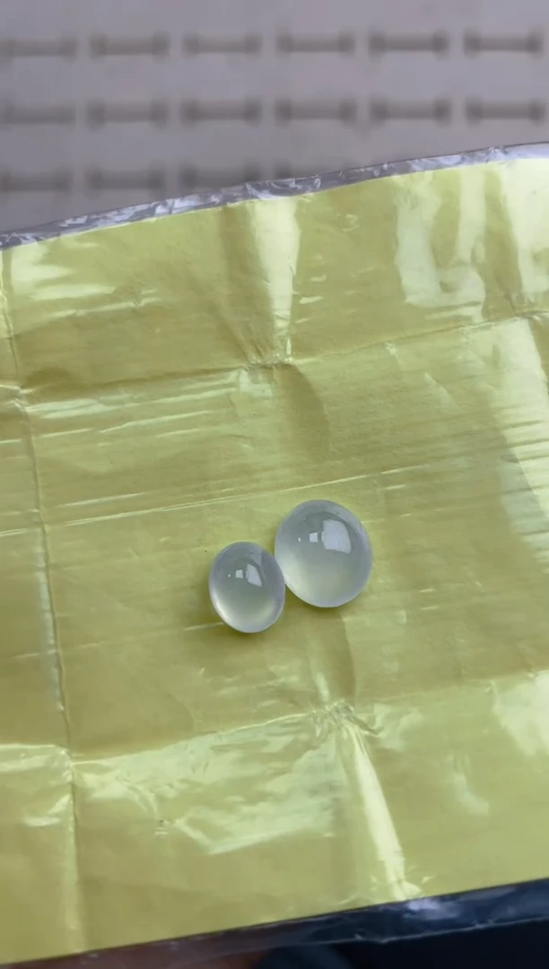 定制翡翠未镶嵌天然翡翠蛋面38