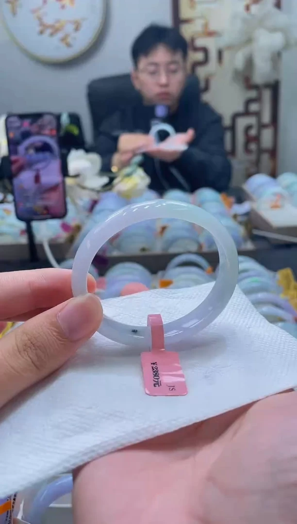 未镶嵌手镯翡翠125-56