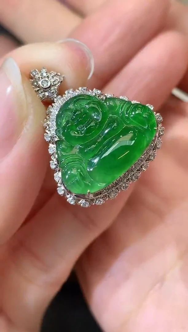 吊坠(不含链)18K金镶嵌翡翠C51