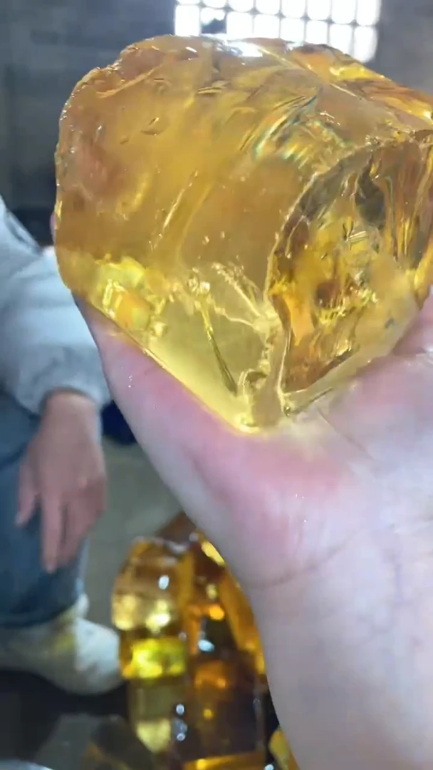 新疆五彩石原石摆件