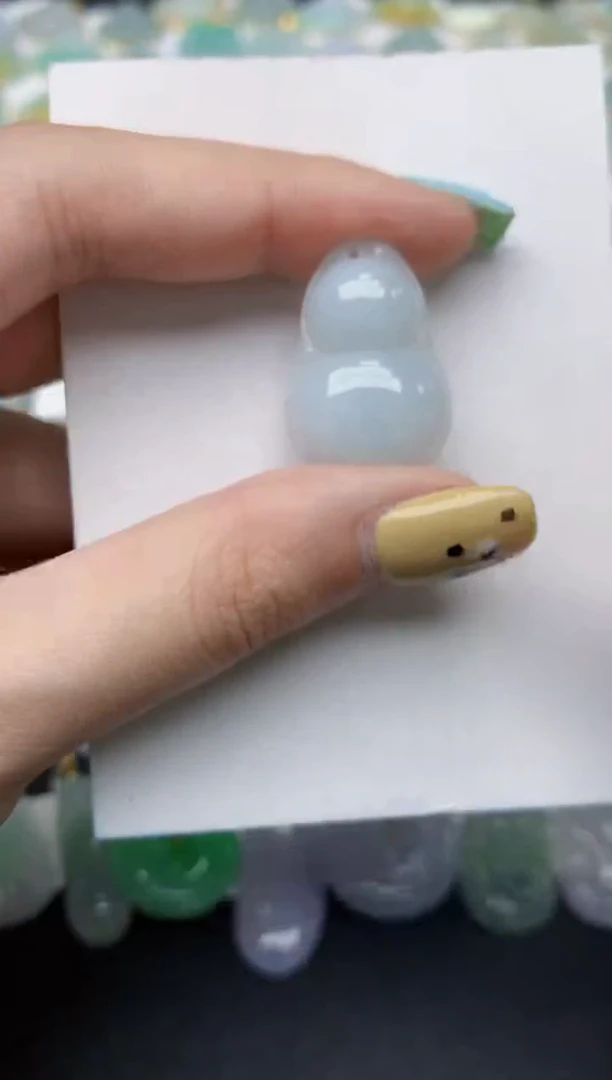 翡翠未镶嵌颈饰天然翡翠A货