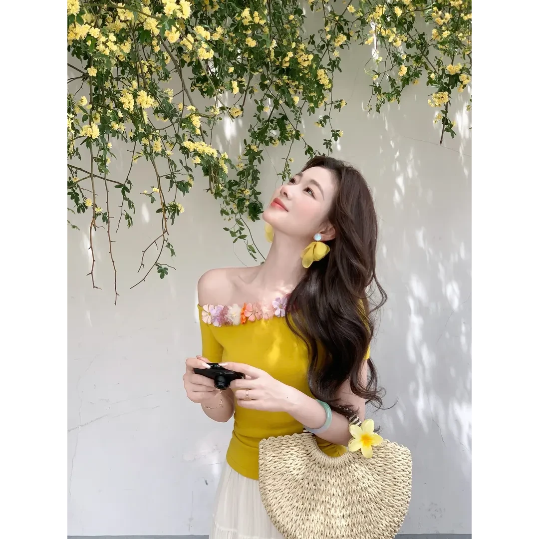 【秘密花园】夏日温柔单肩上衣显瘦女气质收腰多色花花上衣