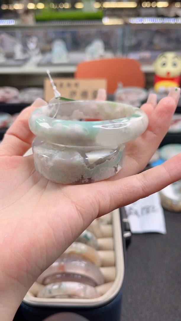 未镶嵌手镯石英质玉61圈口（赠品镯心）3S9123
