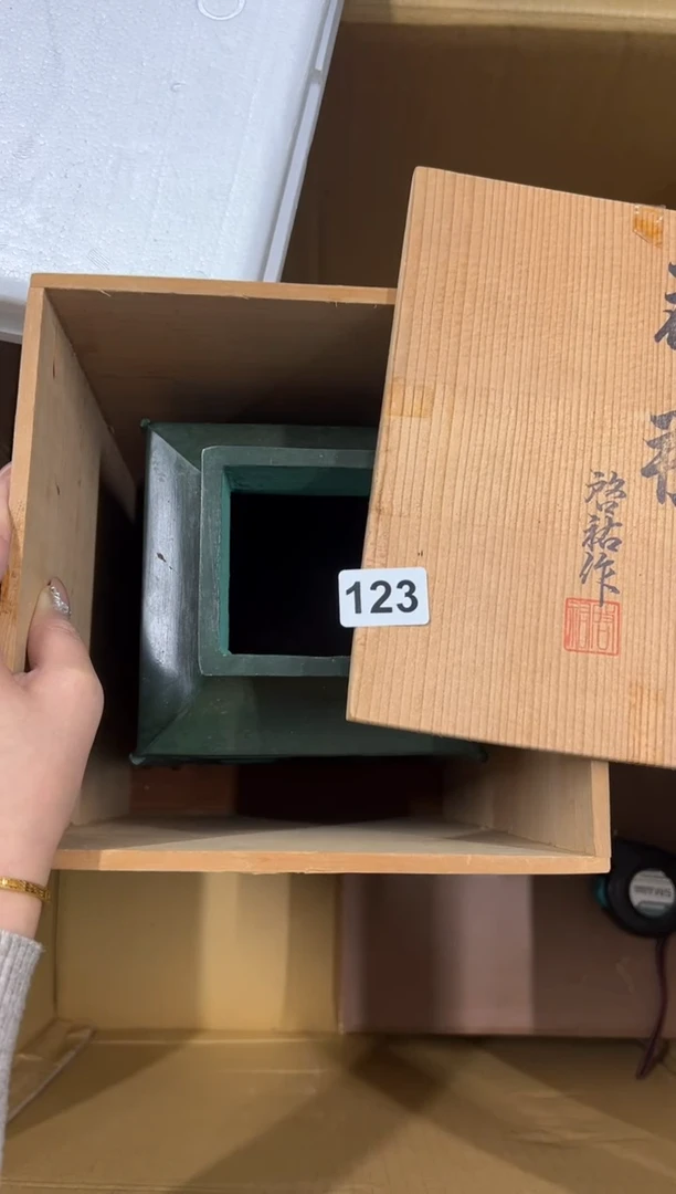 【闪购商品】瓷片123中古商品谨慎参拍