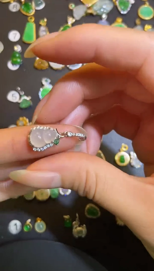 吊坠(不含链)银S925镶嵌翡翠1