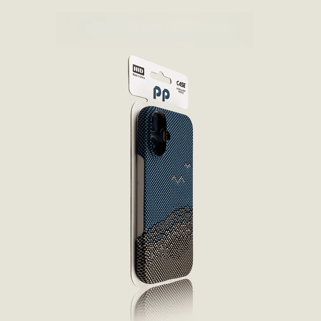 适用iphone13/17手机壳新款超薄碳纤维纹理苹果16promax半包复古