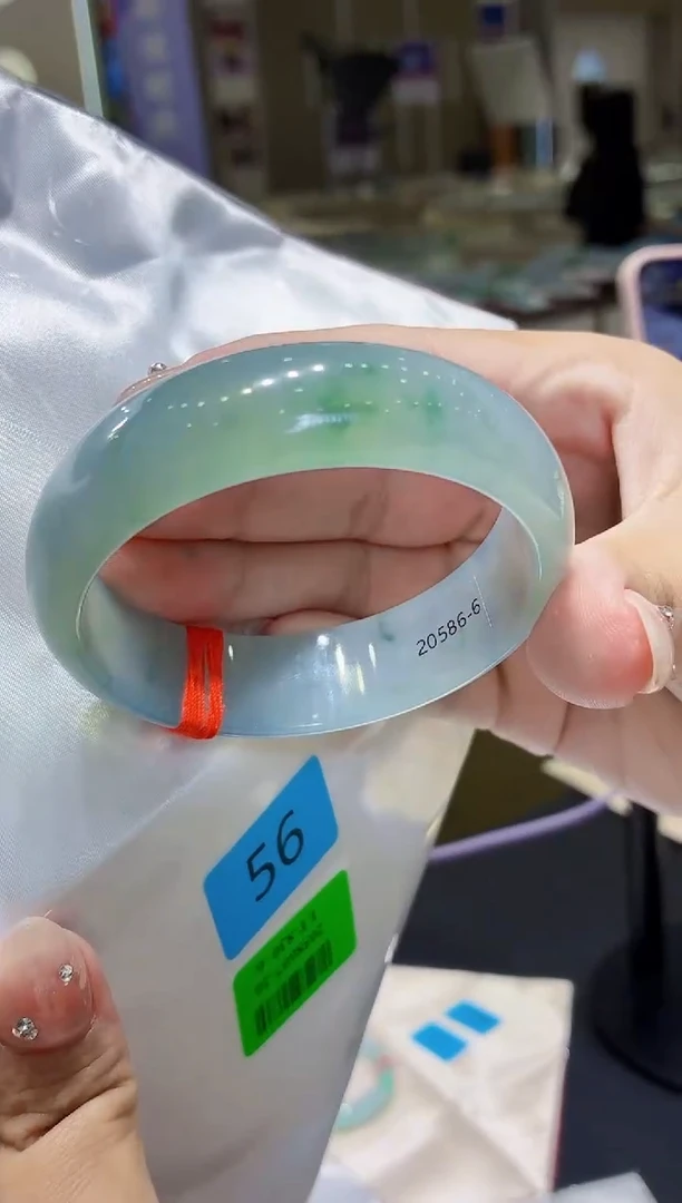 未镶嵌手镯翡翠翡翠手镯56