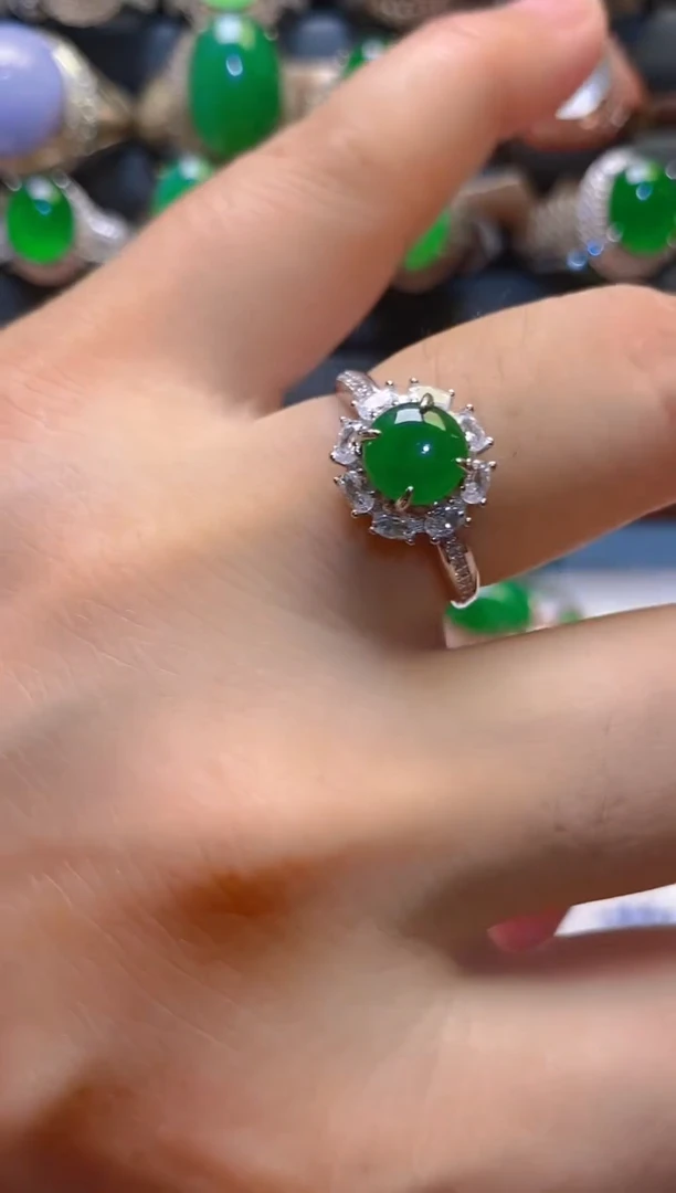 翡翠银S925镶嵌耳饰天然