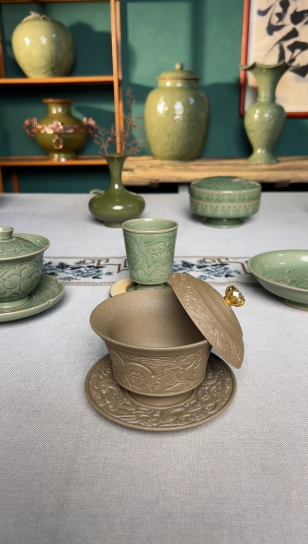 【闪购商品】其他耀州窑素胚杆子土凤衔石榴三才盖碗