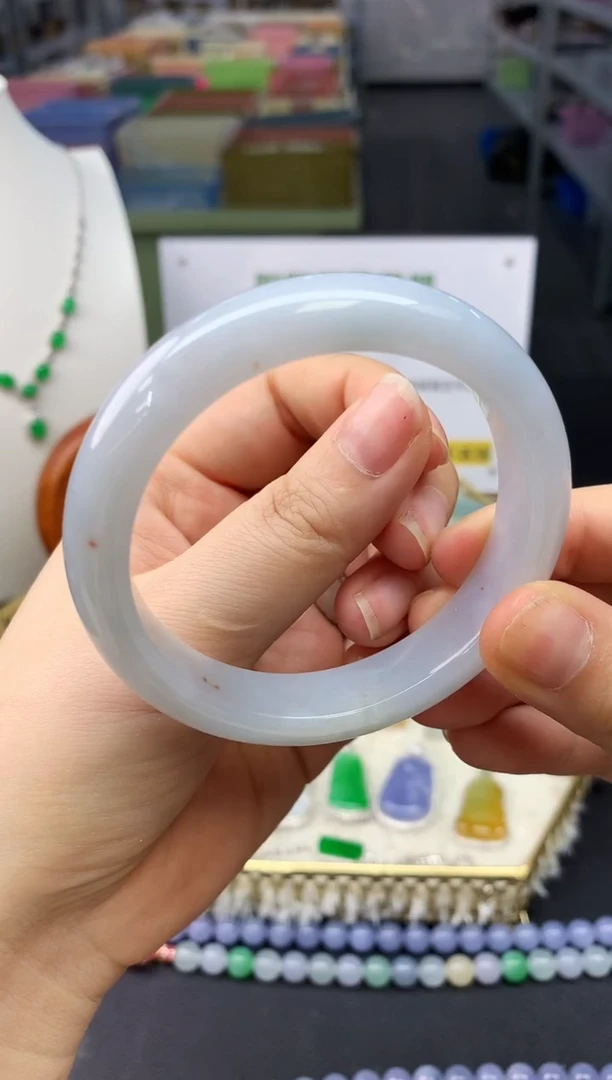 【闪购商品】翡翠手镯未镶嵌翡翠手镯|不退不换