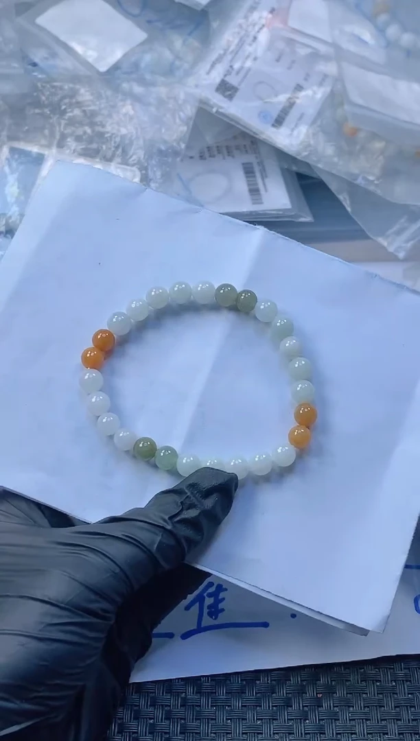 未镶嵌定制翡翠是