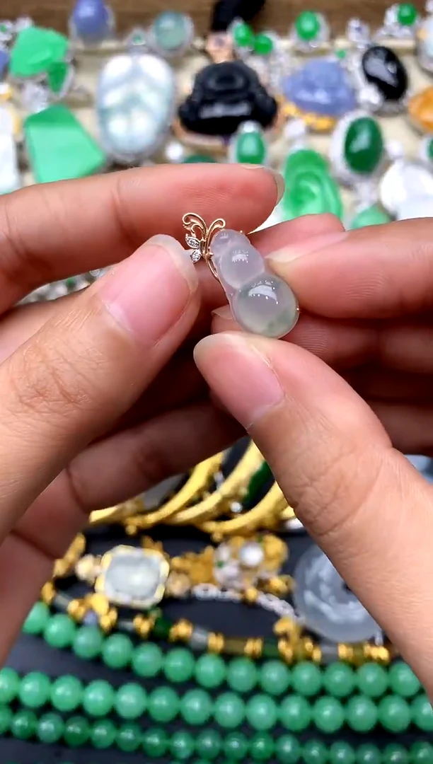 【闪购商品】翡翠颈饰18K金镶嵌56-中国好珍宝