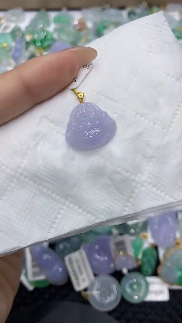 颈饰18K金镶嵌翡翠111111111111