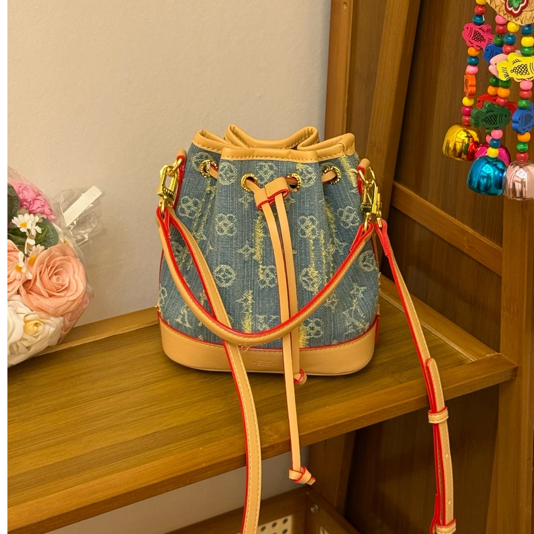 UK【春夏牛仔系列】水桶包小福袋单肩包斜挎包蓝色轻奢时尚百搭女士