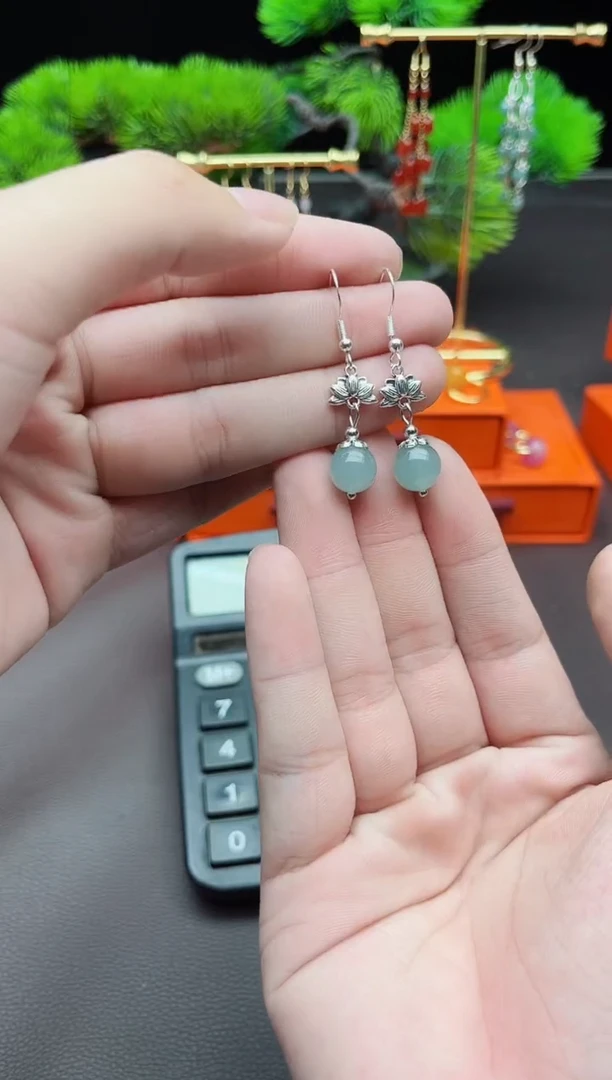 石英质玉（天山翠）银S925镶嵌耳饰237