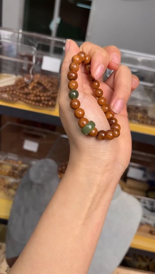 【闪购商品】木木雕库克珠-8mm+跑环