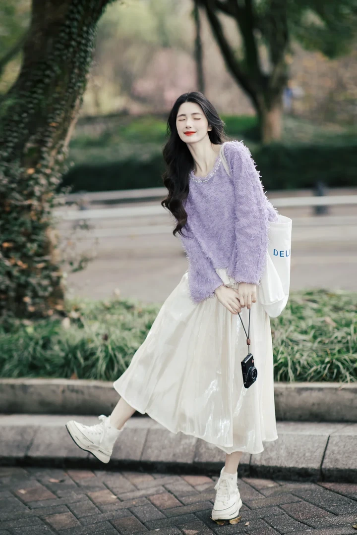 2025春季新款温柔风穿搭紫色毛衣上衣女搭配半身裙气质两件套装女