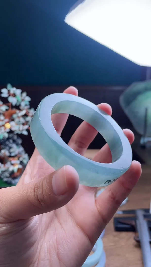 【闪购商品】定制翡翠手镯未镶嵌定制