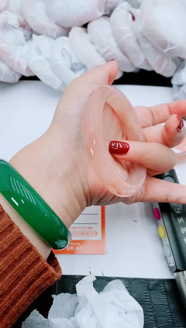 【闪购商品】石英质玉手镯未镶嵌S271-58-59