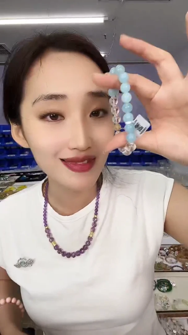 水晶手链未镶嵌天然珠宝多样性发其一