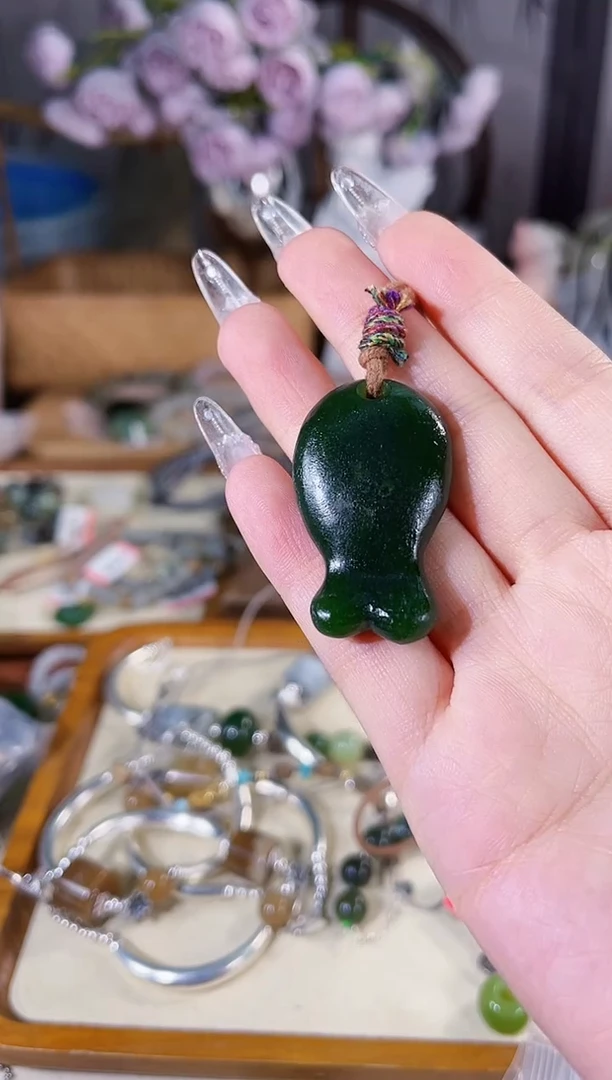 项链未镶嵌和田玉多样性发货其一默认天然特征
