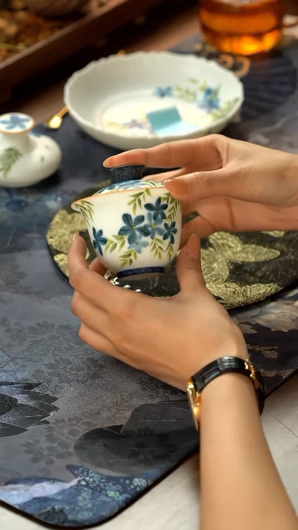 11留器茶斋高货瓷器@@LQ0532