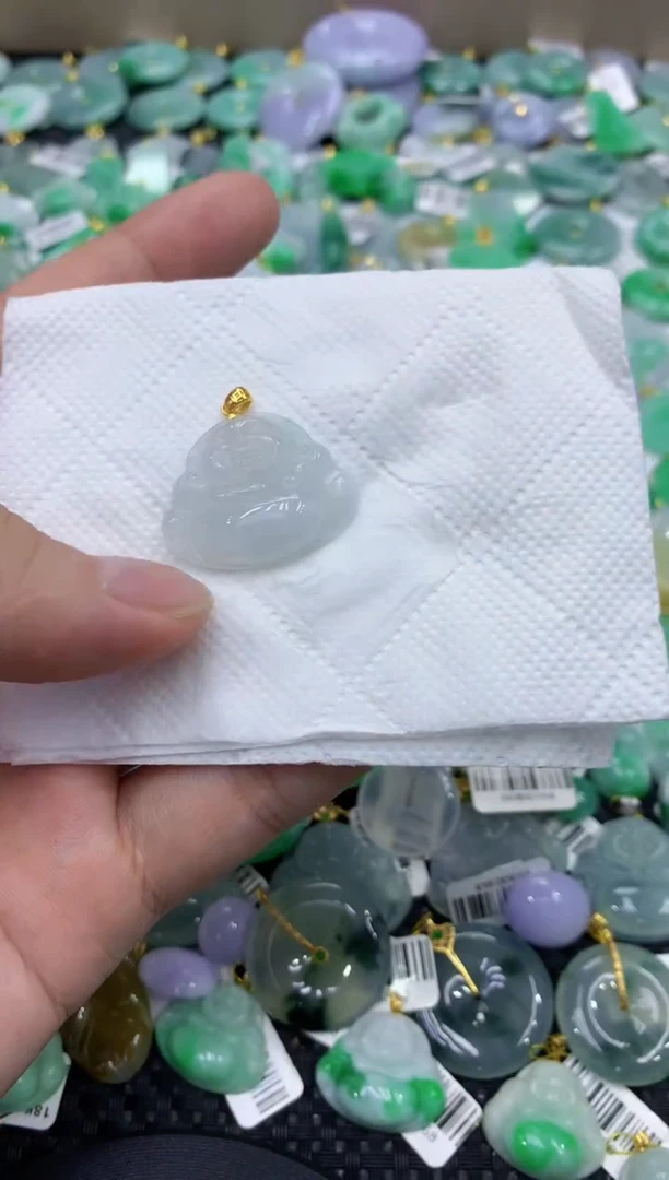 颈饰未镶嵌翡翠天然缅甸翡翠A货