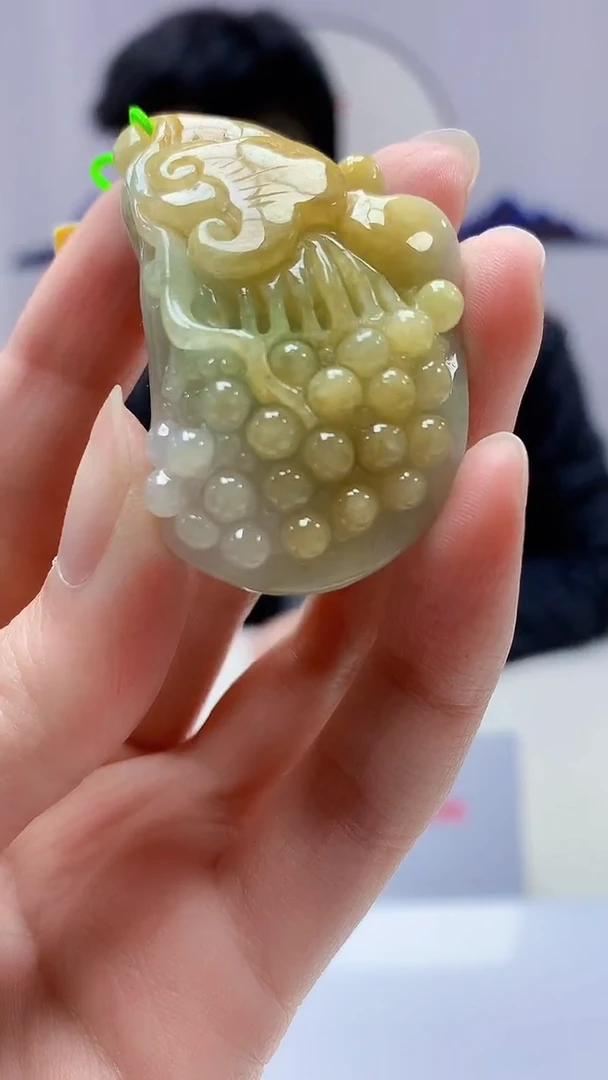 【闪购商品】定制翡翠未镶嵌5153zm-毛货挂件148