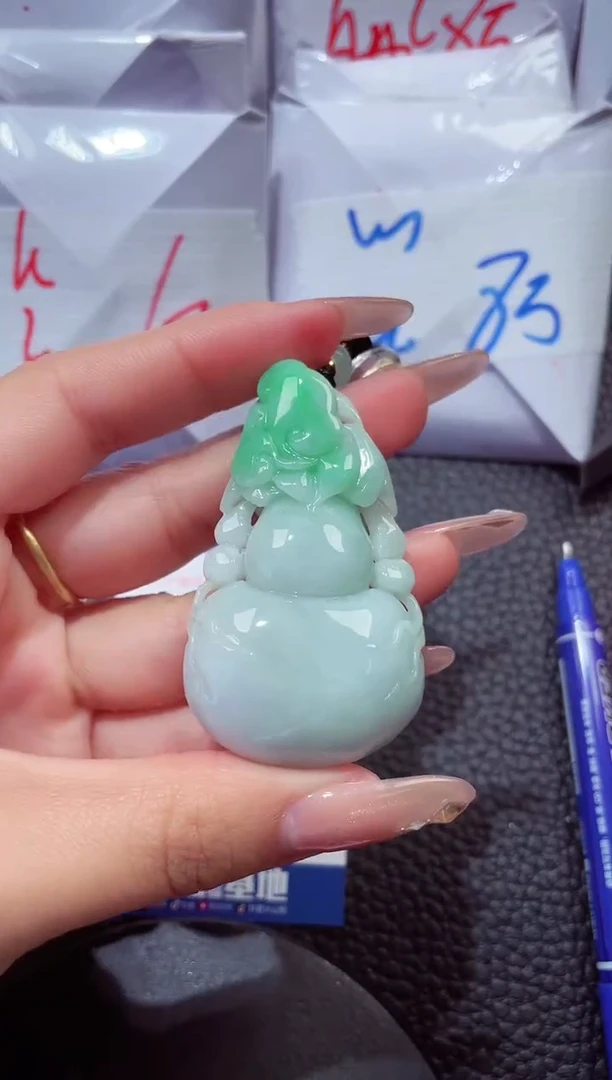 颈饰未镶嵌翡翠202612