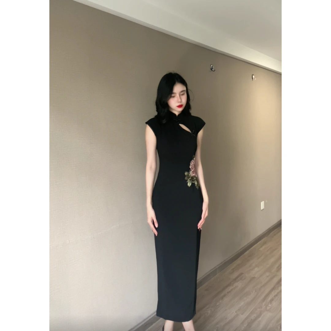 【青未了】2025夏季新款刺绣富贵花中国风改良款气质旗袍 衣长125