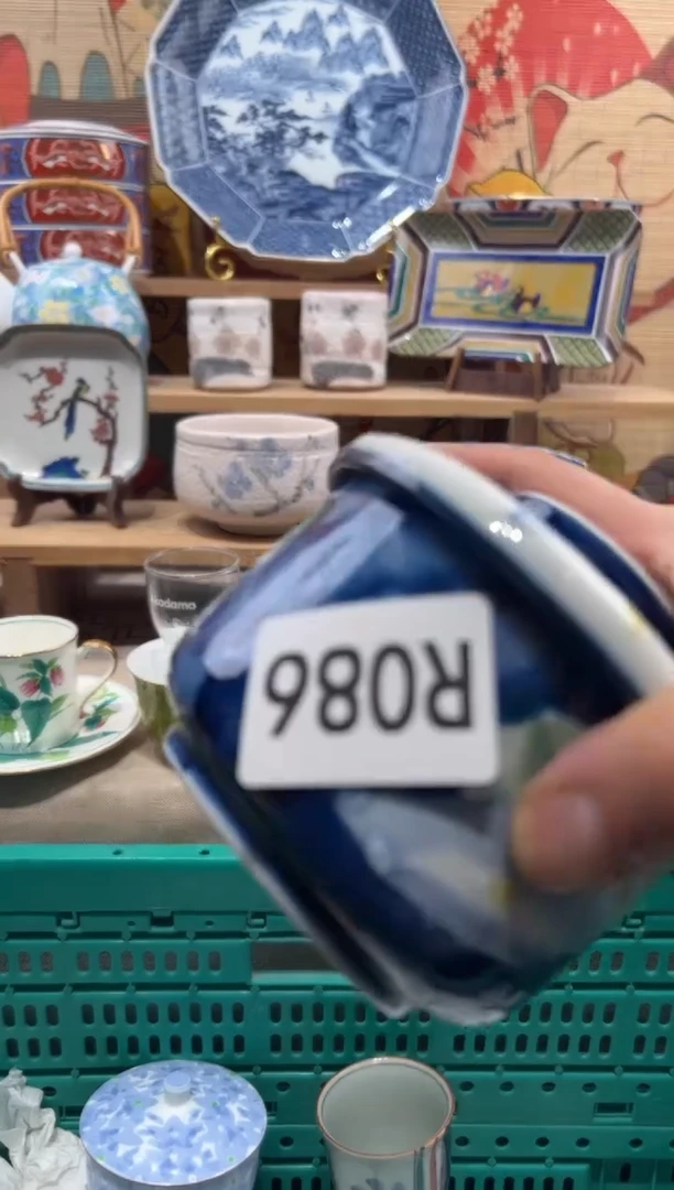 瓷片妙*瓷片--------R086