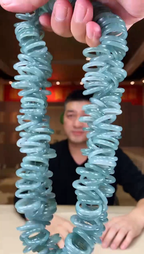 【闪购商品】定制翡翠未镶嵌多样性发货（只发一件) *d1