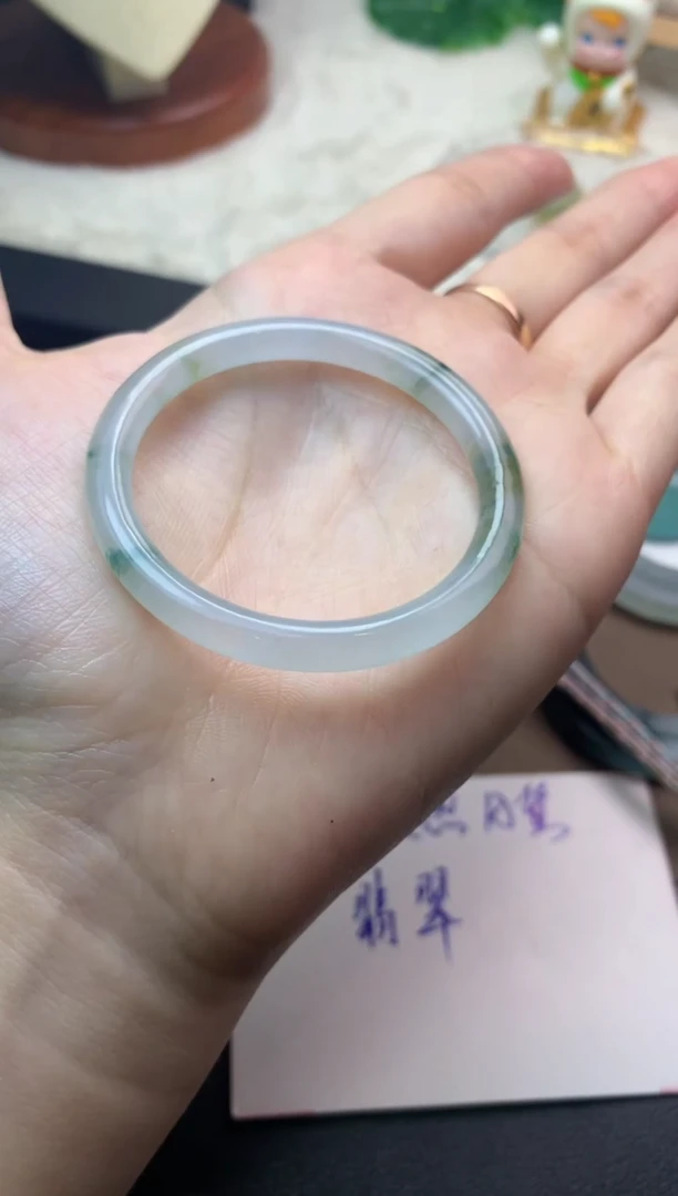 未镶嵌定制翡翠毛货