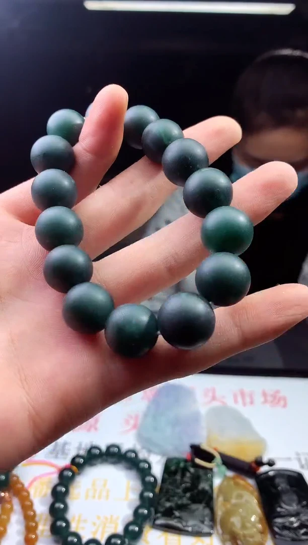 未镶嵌定制翡翠天然A货翡翠拍一发一