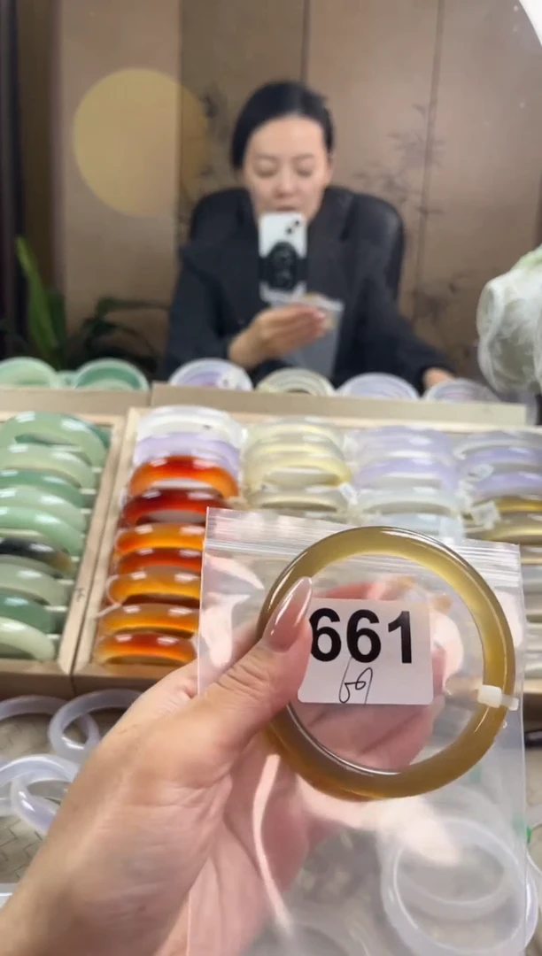手镯玛瑙/玉髓未镶嵌661