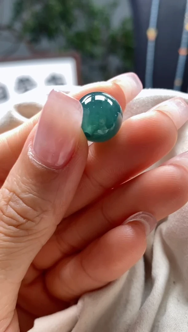 【闪购商品】翡翠颈饰未镶嵌0498494269