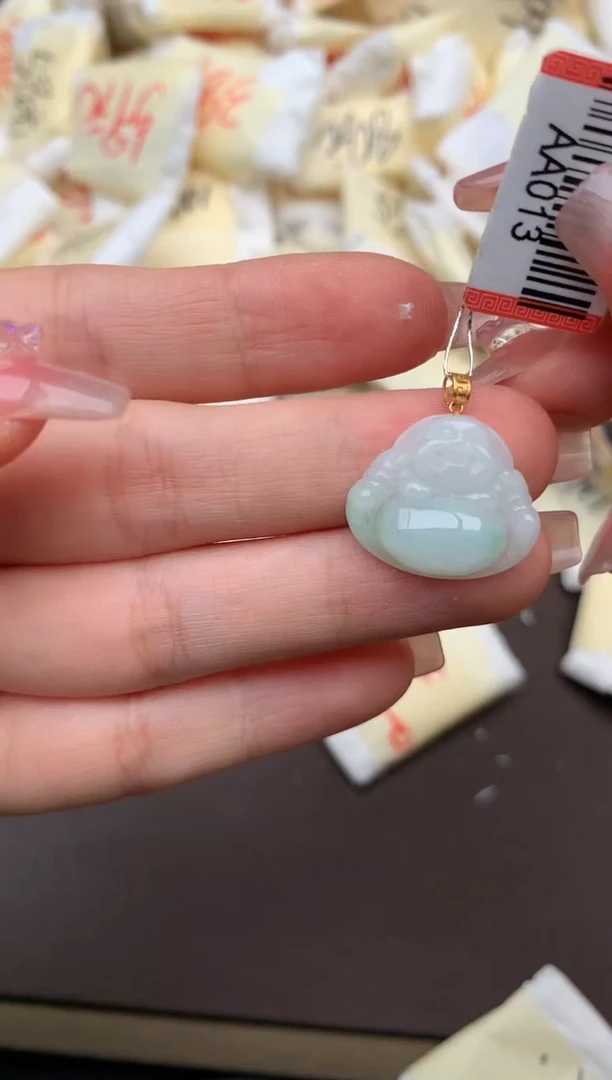 翡翠挂件18K金镶嵌一福利