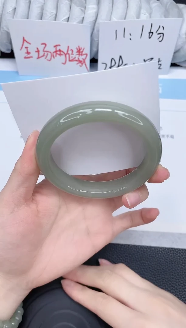 未镶嵌手镯石英质玉14-61.2