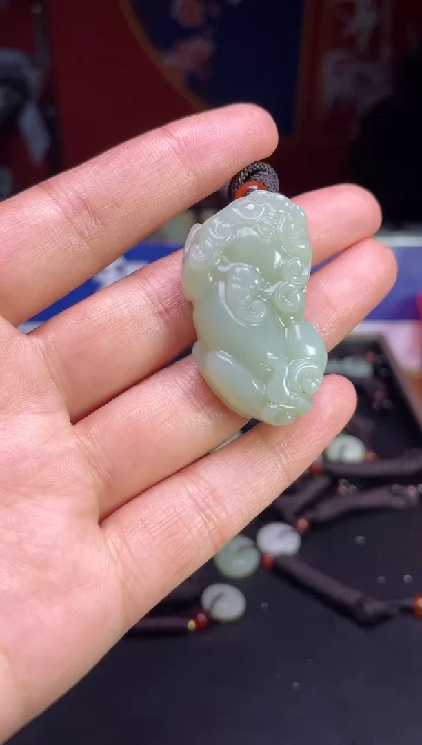 颈饰未镶嵌和田玉132