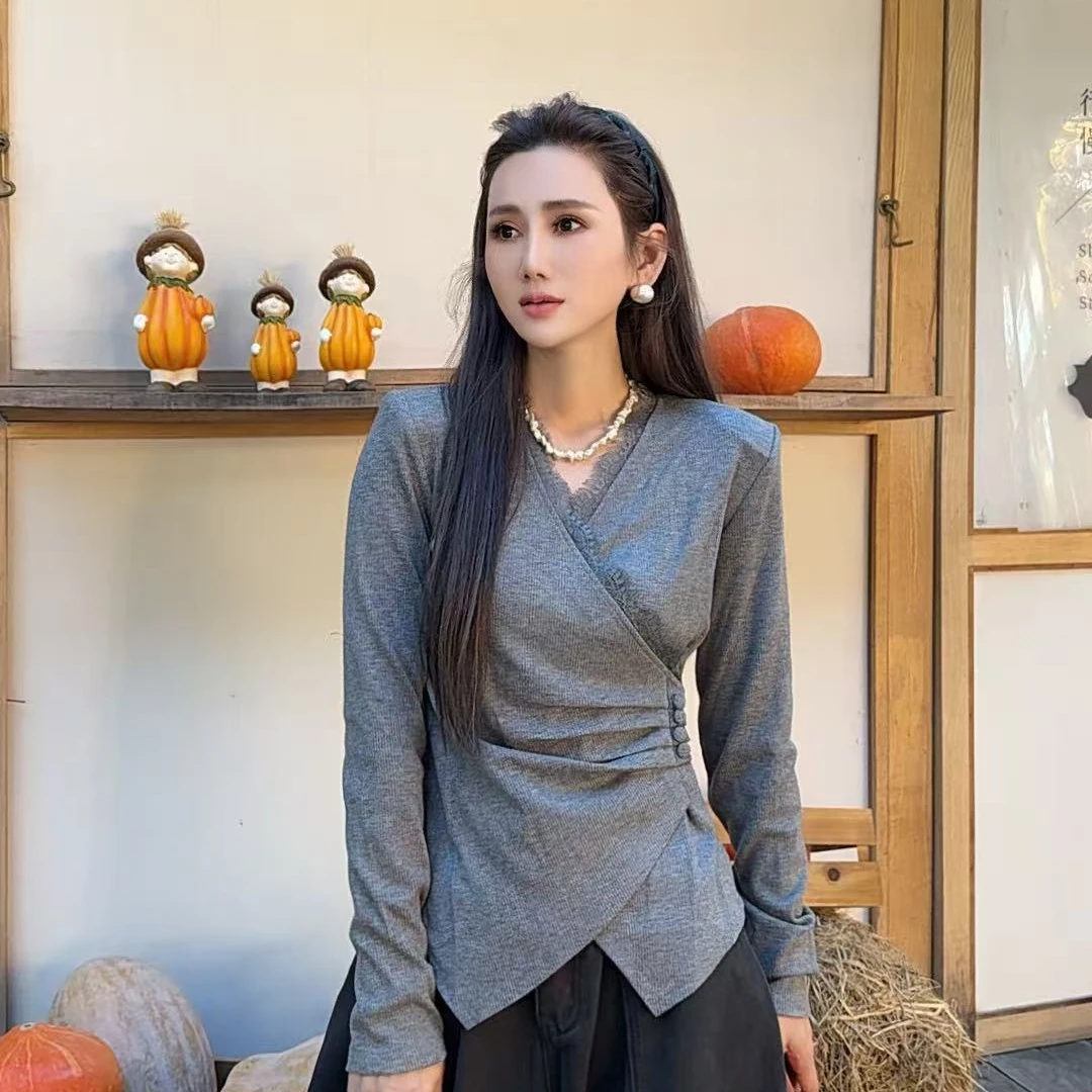 优雅2025秋季冬款打底衫蕾丝边时尚拼接交叉褶皱打底衫上衣