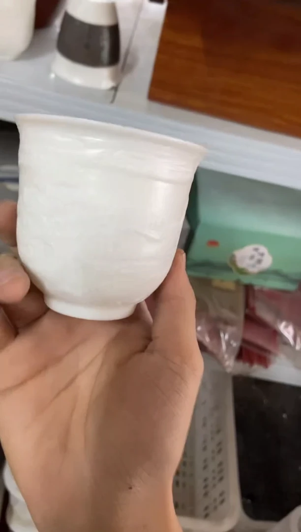 无运费险有瑕疵的摄影的产品有使用过的痕迹有点脏介意勿拍