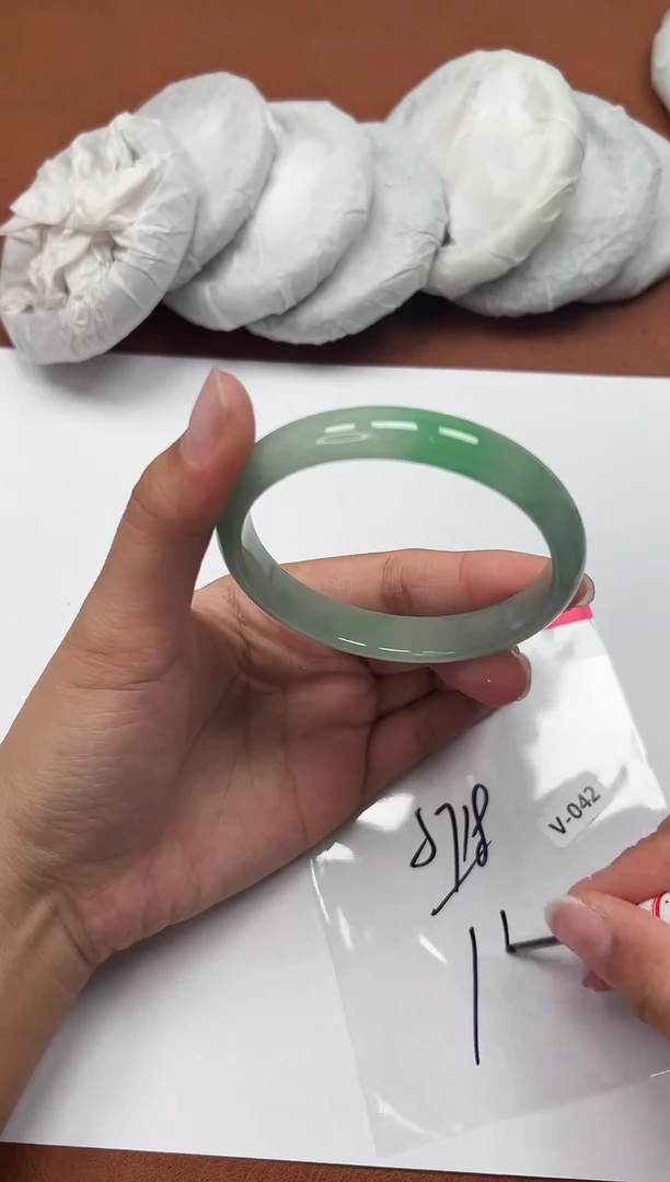 一物一拍，对准价格V42