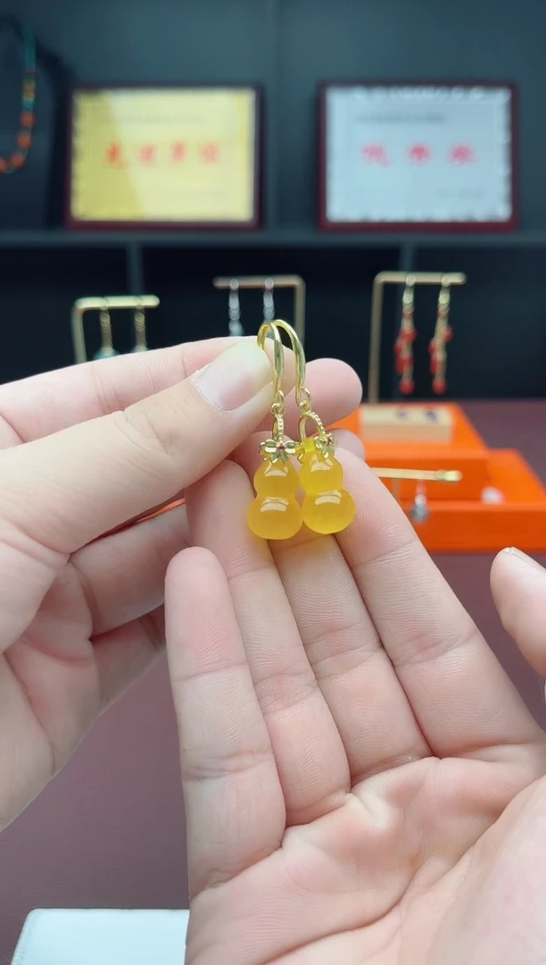 未镶嵌耳饰玛瑙/玉髓333