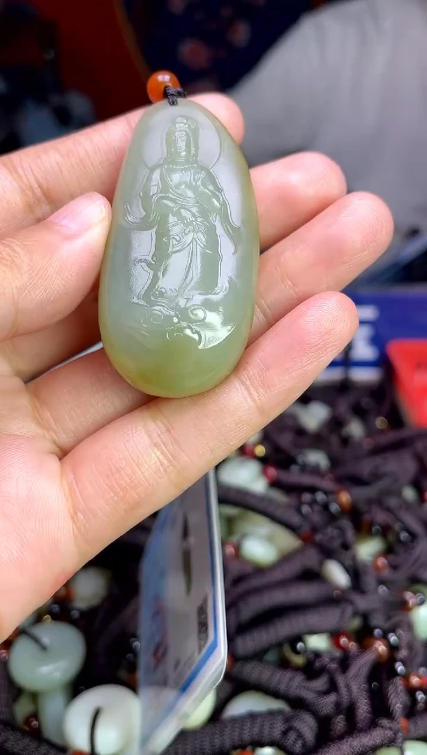 未镶嵌和田玉挂件1